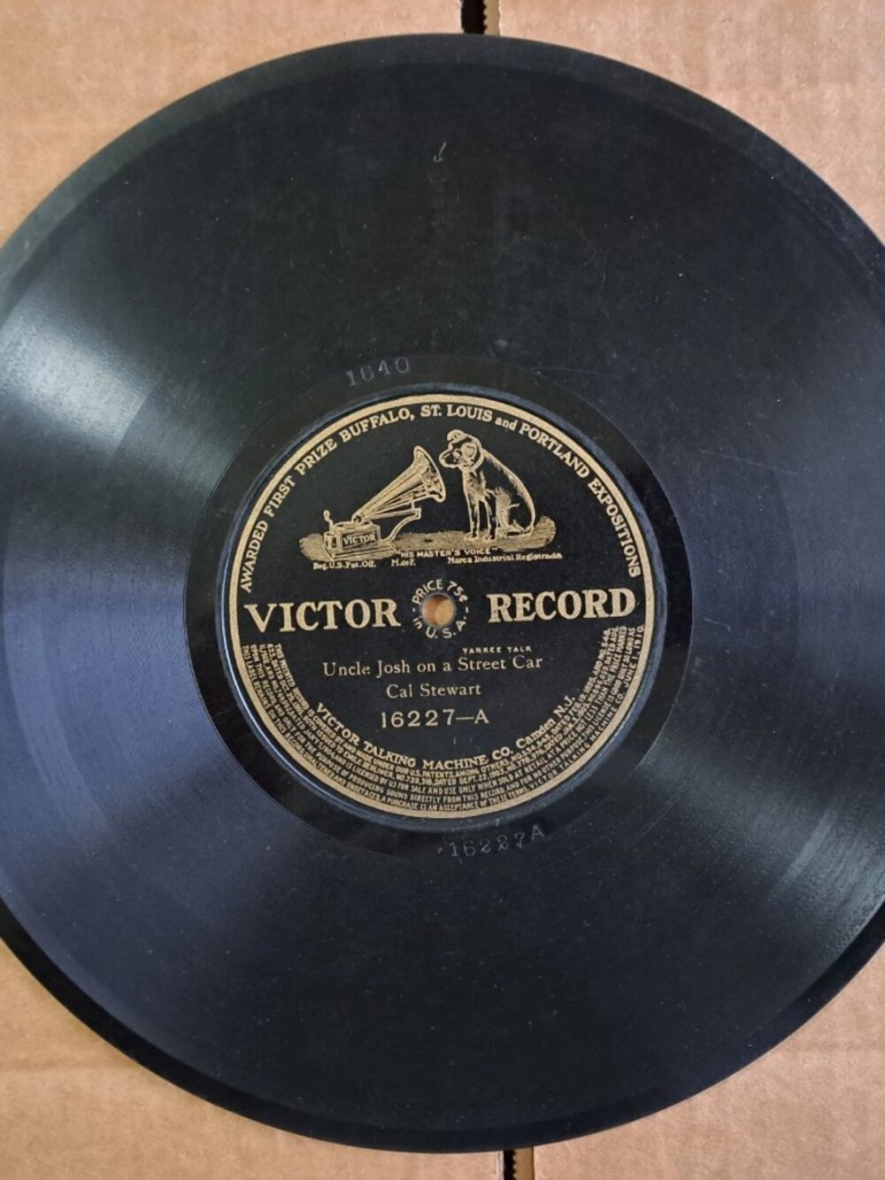Victor 16227 - 78rpm Record - Uncle Josh And Aunt Nancy Visit New York